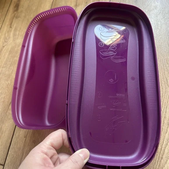 Tupperware Microwave Pasta Maker - Picture 2 of 6